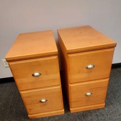 Set 2 Office Cabinets 