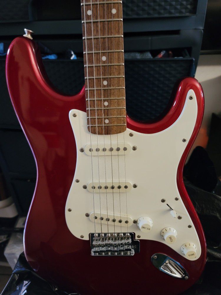 Fender Squier Strat Electric Guitar  Red