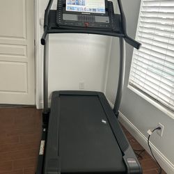 NordicTrack X22i Treadmill 