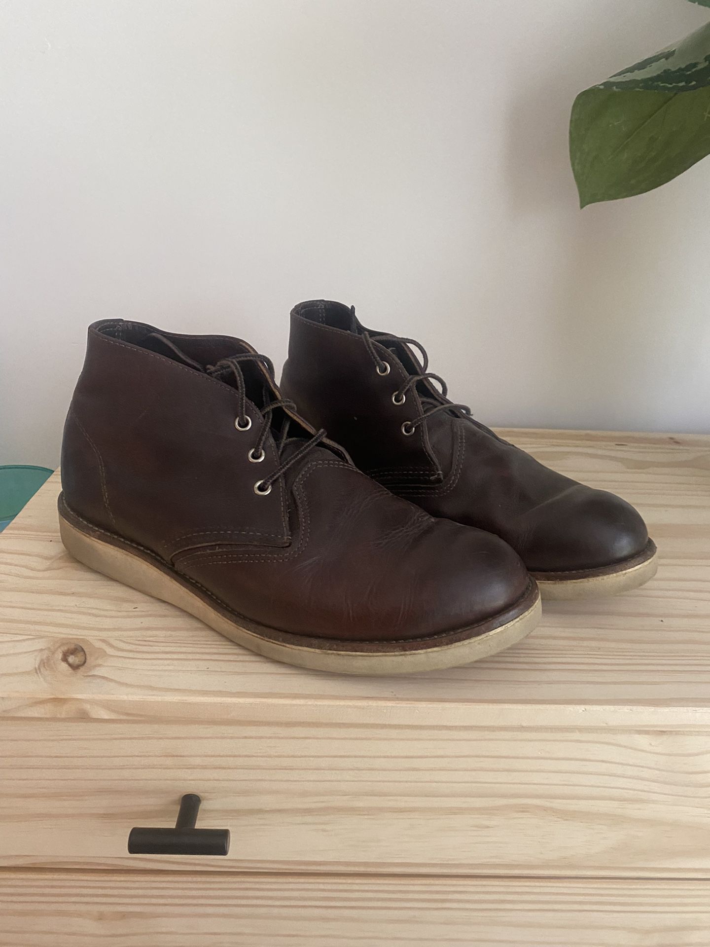 Red Wing Heritage chukka Boot Size 10.5 E2