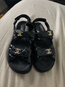 Chanel leather flat sandles