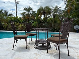 Iron 5 piece patio Set