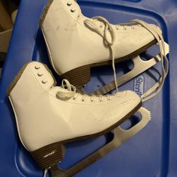 Lake Placid Ice Skates Sz 8 $35 Obo