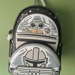  Loungefly Star Wars  Yoda Backpack 