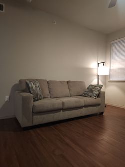 Ashley Furniture Deltona Sofa (Like New)