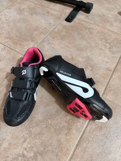 Cycling cleats