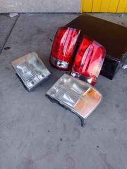 2007 To 2013 Chevy Silverado OEM Tailigths and Headligths