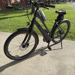 Specialized Turbo Como 3.0 E-Bike (Size Large) – Step-Thru Electric Bike