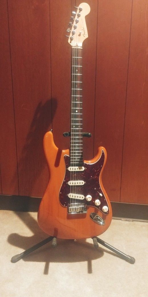 2006 Fender Deluxe Stratocaster 
