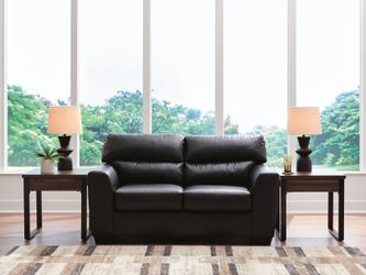Gavello Midnight Loveseat
