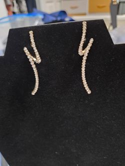 Itzel Jewelry