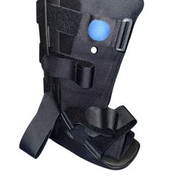 Cast Boot 