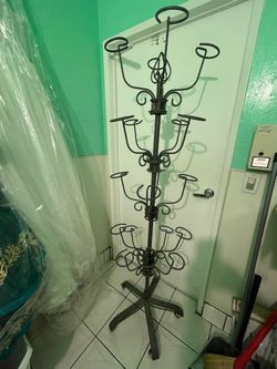 Hat rack