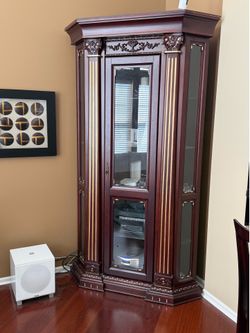 Corner Curio Cabinet
