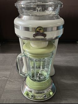 Margaritaville Key West Frozen Concoction Maker