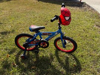 Spider-Man Kids Bike with Training Wheels