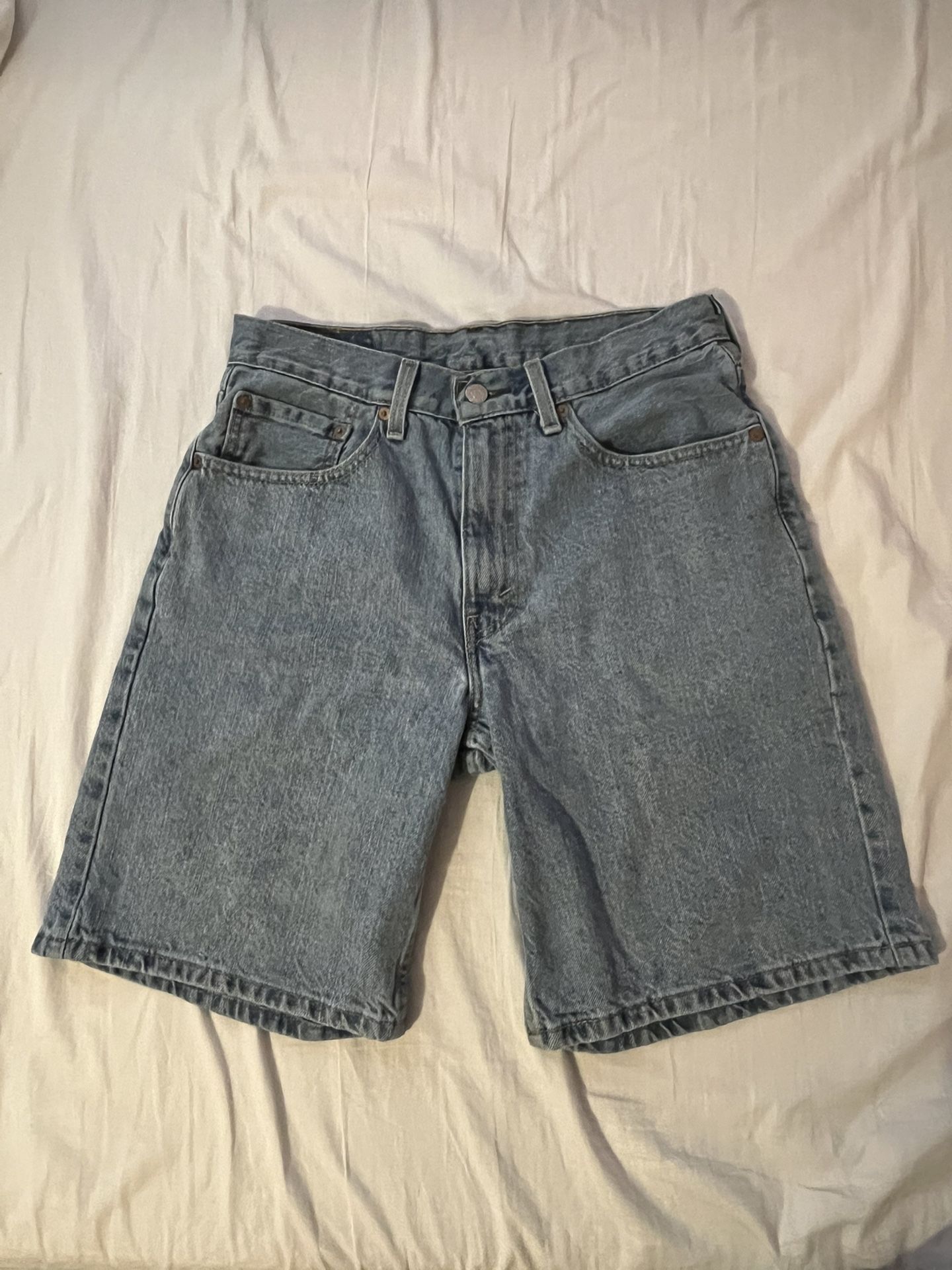 Levis 550 Jorts Size 31