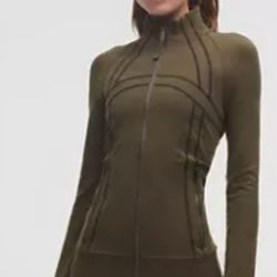 Lululemon-Define Track Jacket Luon-Olive Brown/Black Size 6