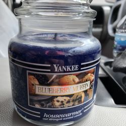 Blueberry Muffin Yankee 14.5oz Jar Candle New 