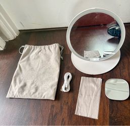 Portable Travel Mirror with LED Light