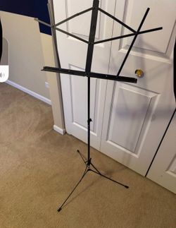 Music stand with carrying bag
