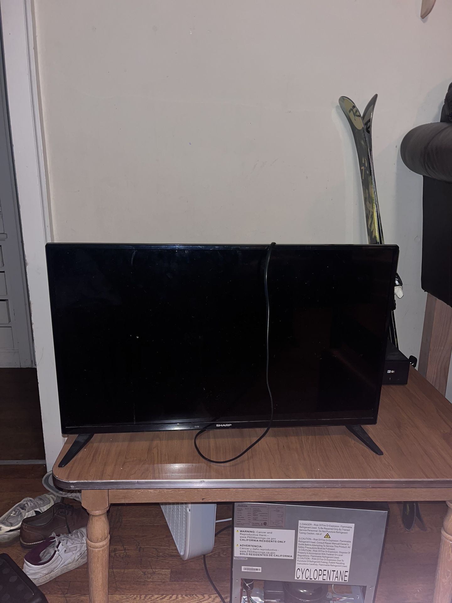 Sharp LC-32Q3170U 32” TV | Used, Great Condition