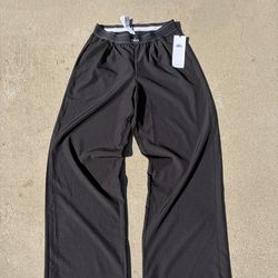 Brand New Alo Loose Leggings