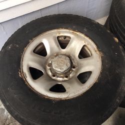 Used Toyota Tacoma stock 15” steel wheel & tire, 