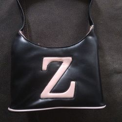 Shoulder purse (black & baby pink)(liner pink & green polkadot)
“Z” initial - Brand New 