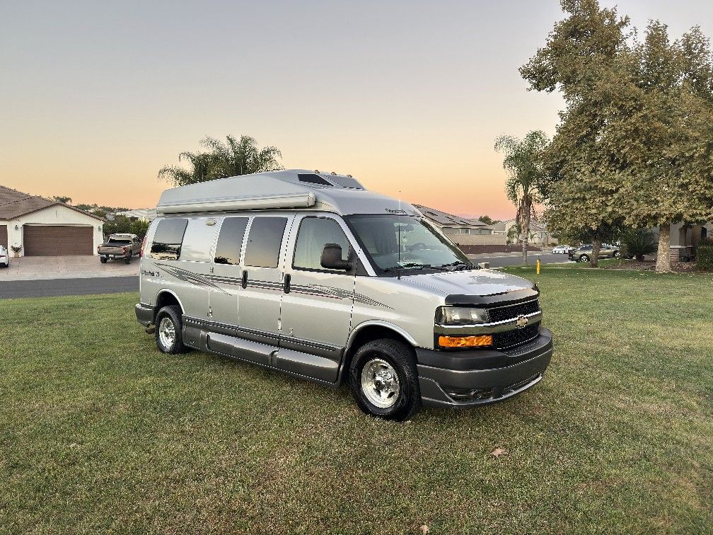 2012 Chevy roadtrek 190 108k miles