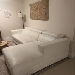 Sectional couch