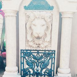 Lion Fountain Outdoors / Patio