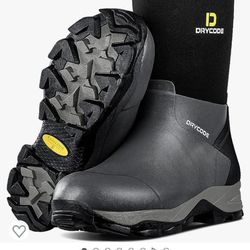 Women's Size 8 Waterproof Rubber Boots.  Make Offer