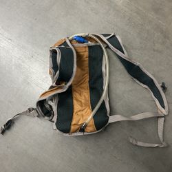 Camel Pack (Ozark Trail) With Bladder