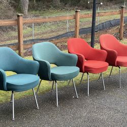 Vintage Knoll Executive Armchairs by Eero Saarinen