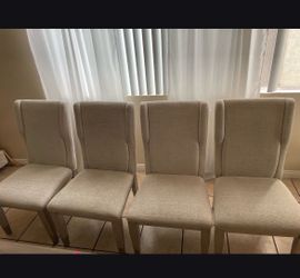 Dining chair