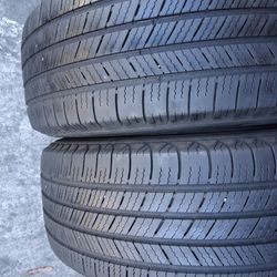 2 used Tires 225/65r17 michelin 🤑free Installation and balance ‼️ 👌 