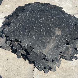 Free Bundle Gym Mat P