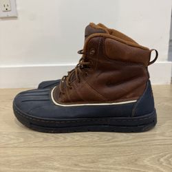 Men's Nike ACG Woodside II Dark Gold Leaf/Dark Gold Leaf Size 12