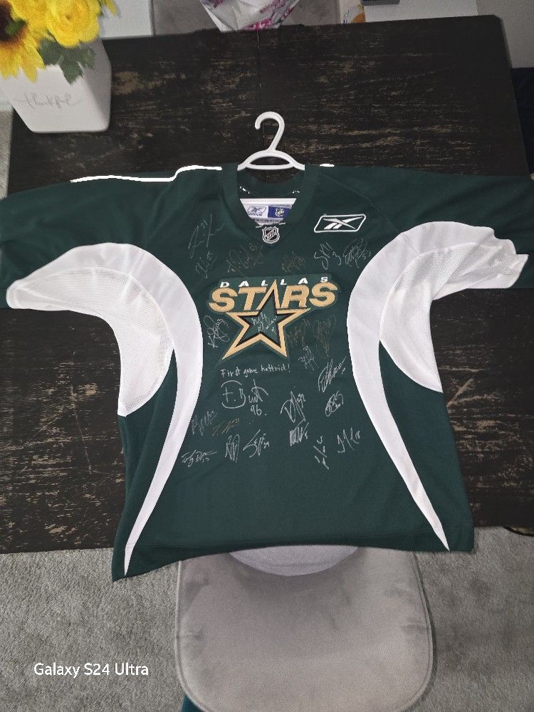 Dallas Stars Jersey Sign By At Least 5 Hall Of Famers