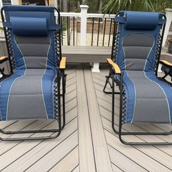 Brand New Oversized XXL Zero Gravity Chair Set of 2, Outdoor Recliner Zero Gravity Lounge Chair Outdoor Gravity Chair with Free Cup Holder, Supports 4