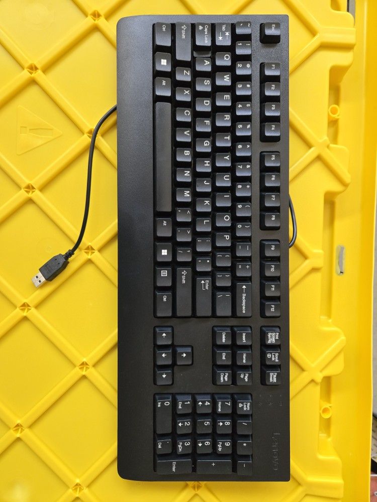 Lenovo Wired USB Keyboard