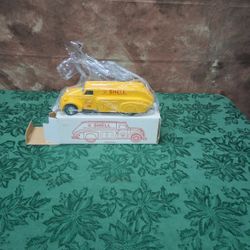 Shell Gasoline Advertising Diecast Toy Bank In The Original Box 