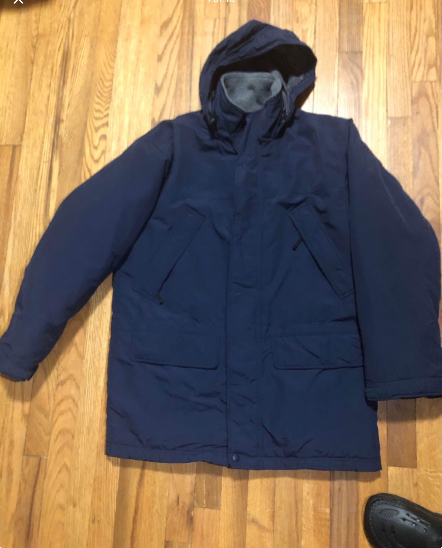 Vtg L.L. Bean Parka Men’s Size Medium Blue Insulated Winter Coat Hidden Hood Fleece Lined Excellent Condition