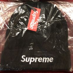 Brand New Still In the Plastic Supreme Beanie