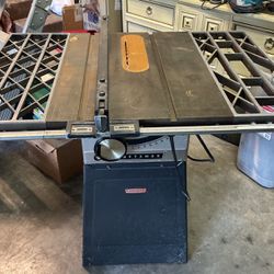 Craftsman Table Saw In Excellent Condition
