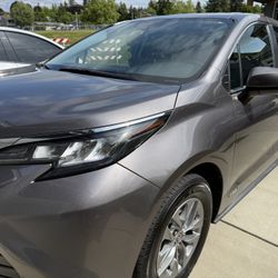 2021 Toyota Sienna