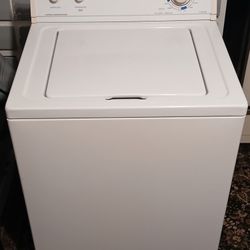 "Whirlpool" Washer (Works Great)