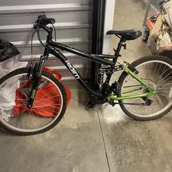 Realm DXR .16 Full Suspension Mountain Bike