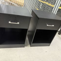 Bedside Tables - Nightstands 